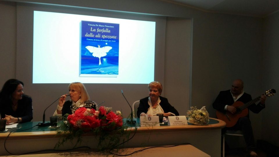 LIBRO-1.jpg